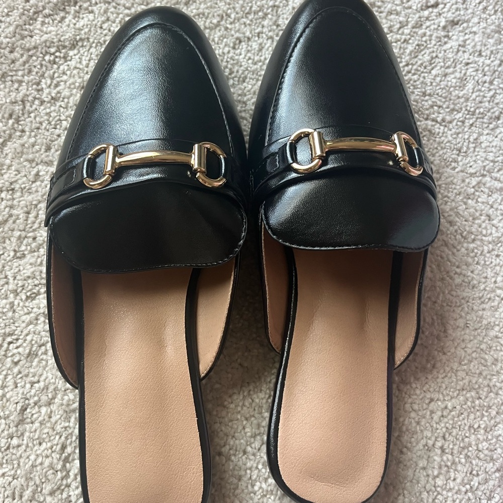 SHEIN Black and Gold Mules with Horsebit Detail